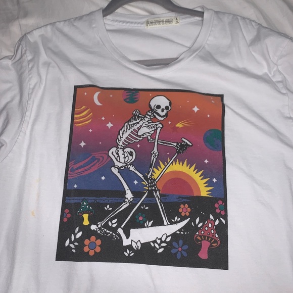 Graphic tee - Picture 3 of 3